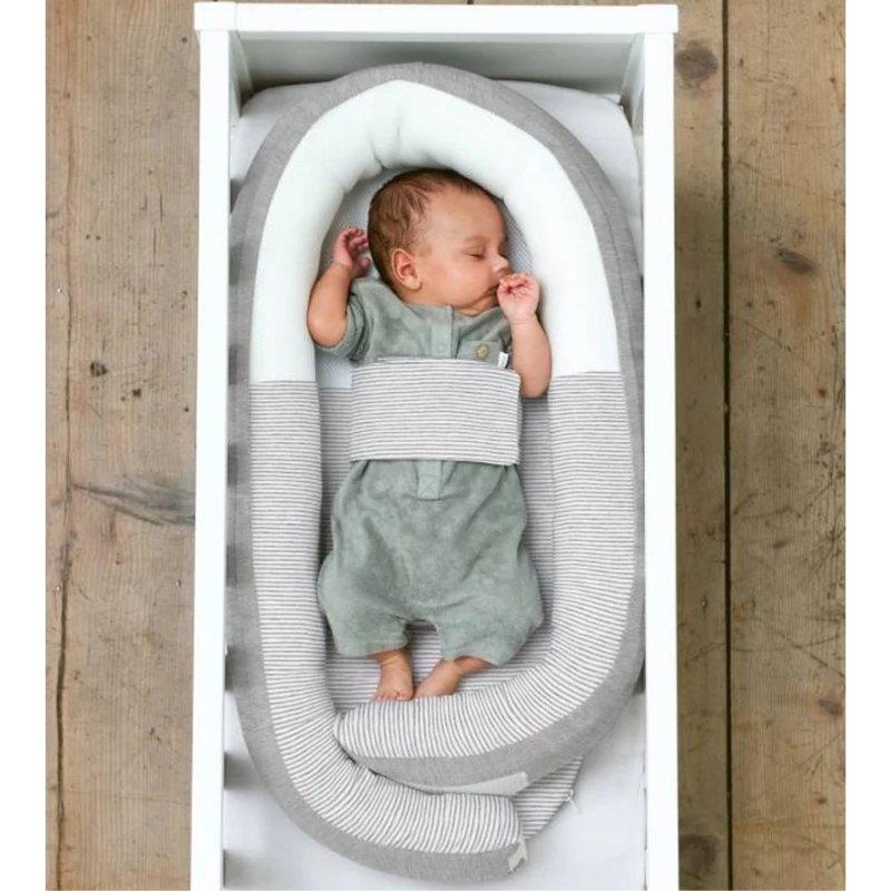 Doomoo Cocoon Réducteur De Lit  Classic Gris