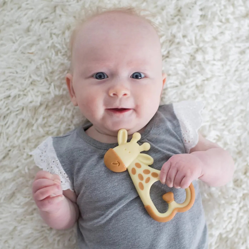 Dr. Brown's Anneau de dentition Apaisant 3M+ - Girafe