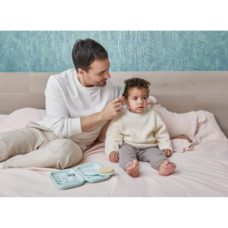 Miniland Kit de Soin pour Bébé Mint - 6 Accessoires Essentiels