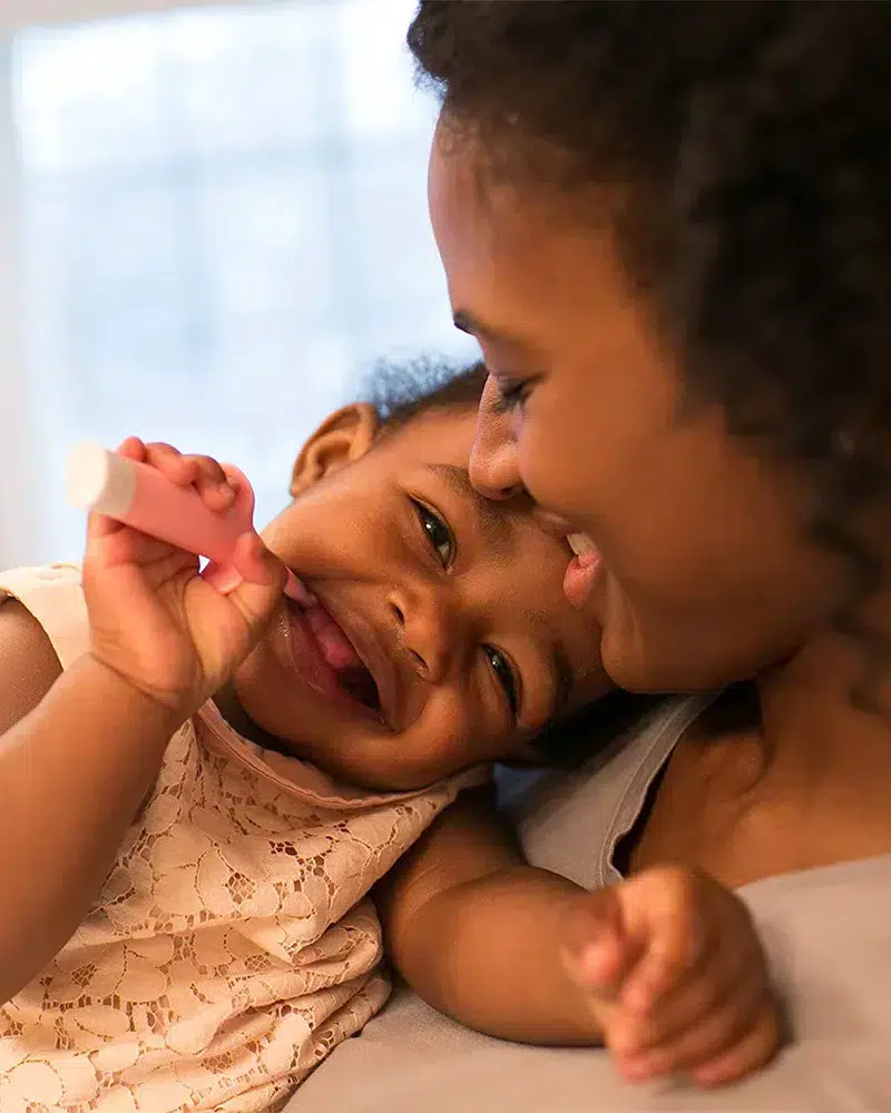 Passez la souris sur l'image pour zoomer DrBrown's Brosse à Dents Rose