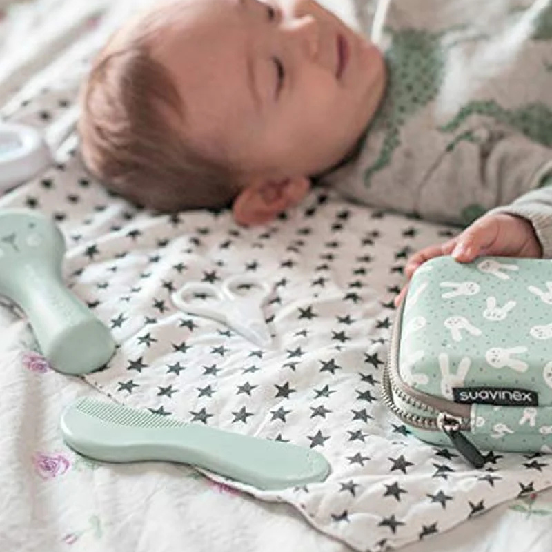 Suavinex Trousse de toilette complète vert