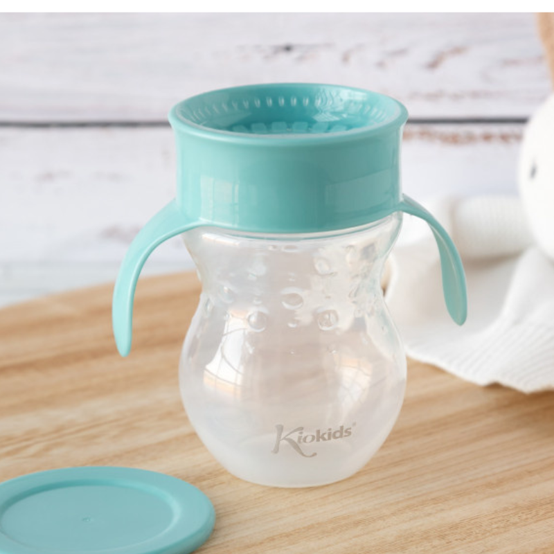 Tasse Step 3 avec poignée 360° Kiokids