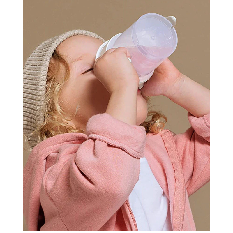 Twistshake Tasse d'entraînement 230ml 6M+ - Blanc Pastel