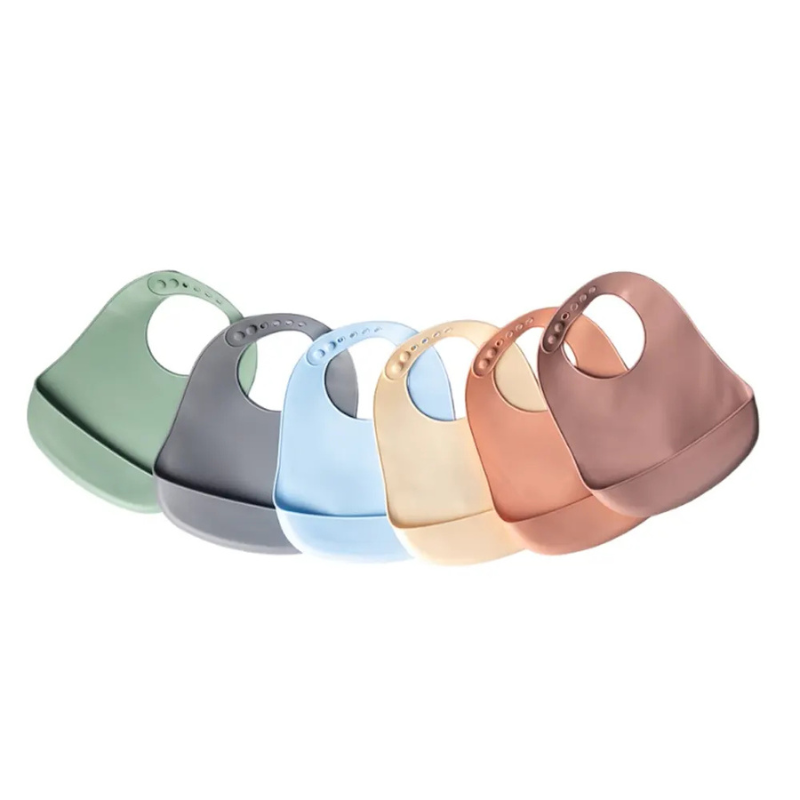 YUMMY Bavoir en Silicone avec Poche 4M+ - Beige