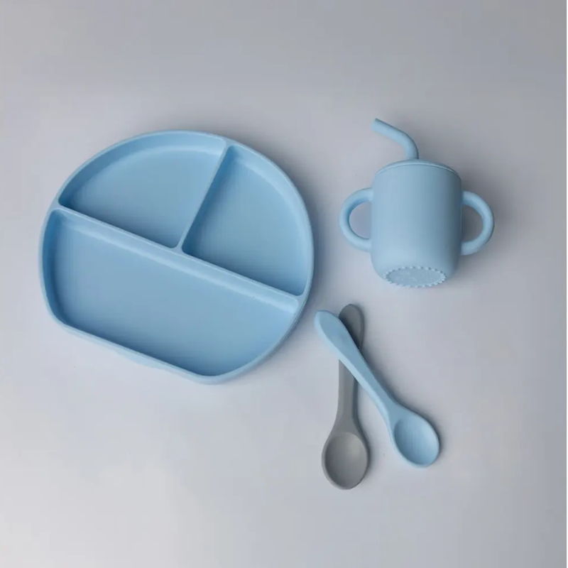 xx YUMMY Coffret Repas Silicone 6M+